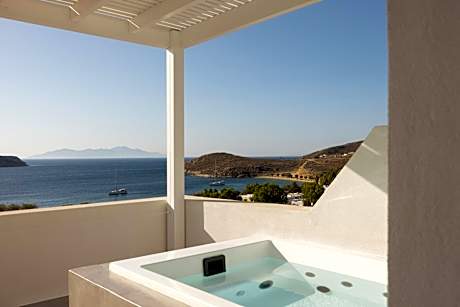 King Suite with Sea View