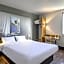 B&B HOTEL Orange