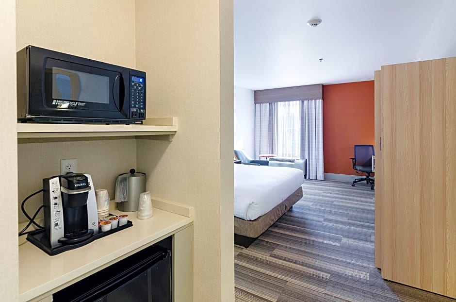 Holiday Inn Express Lexington By IHG