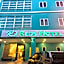 Red’s Hotel