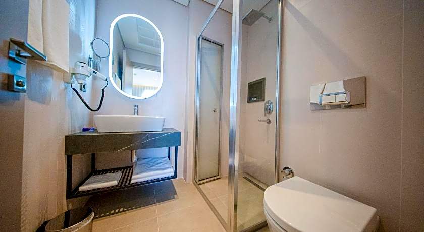 The Palm Bosphorus Hotel