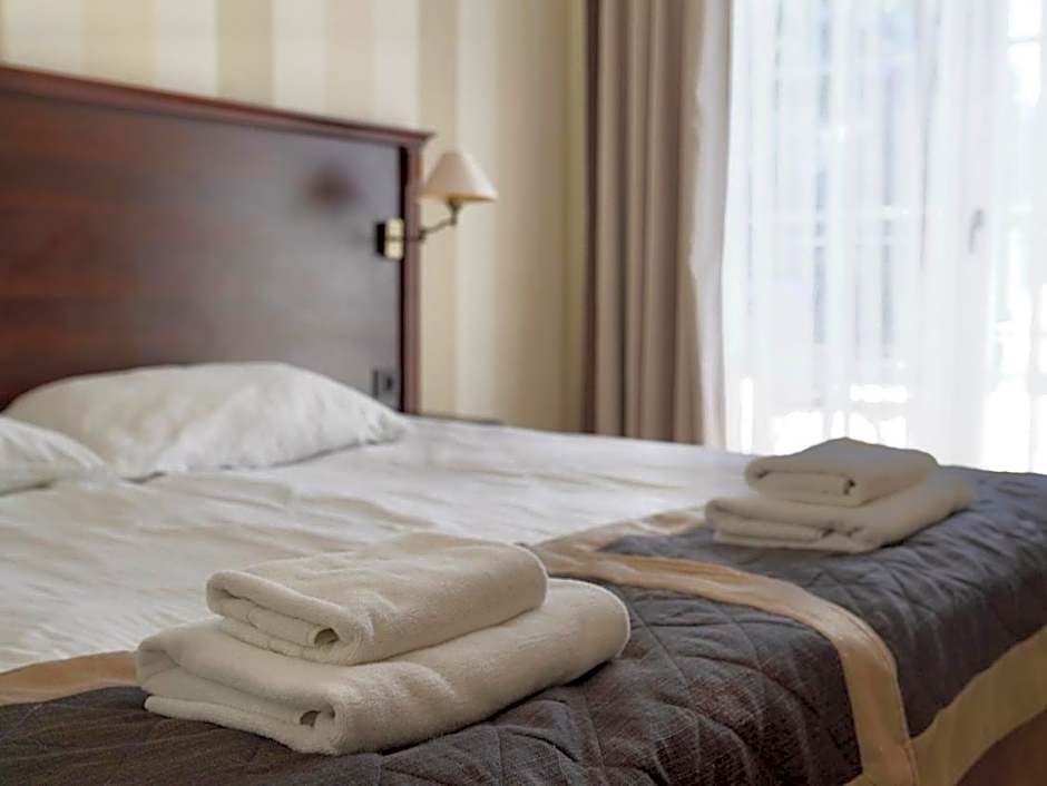 Hotel Biały Dwór