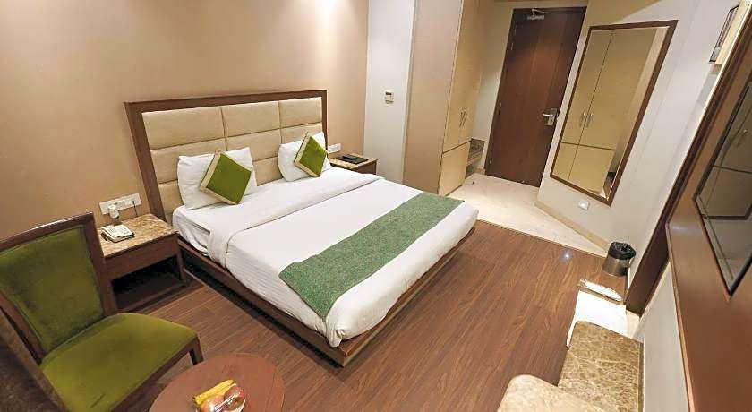 Hotel Maple Grand