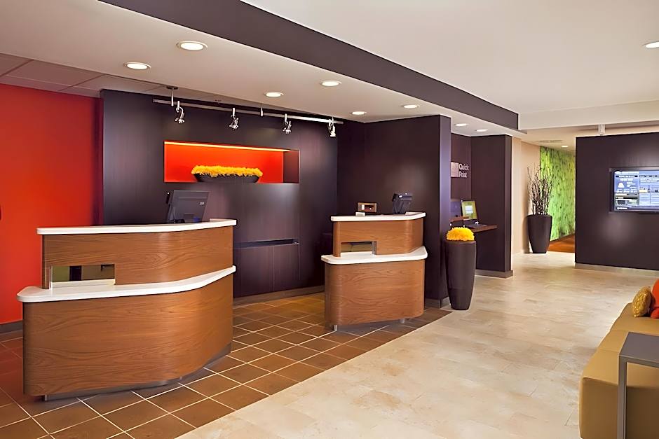 Spark by Hilton Birmingham Colonnade