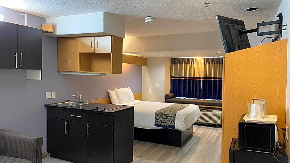 Microtel Inn & Suites by Wyndham Ardmore