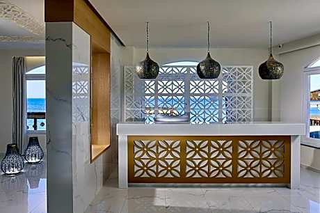 Vasia Boulevard Hotel (Adults Only)