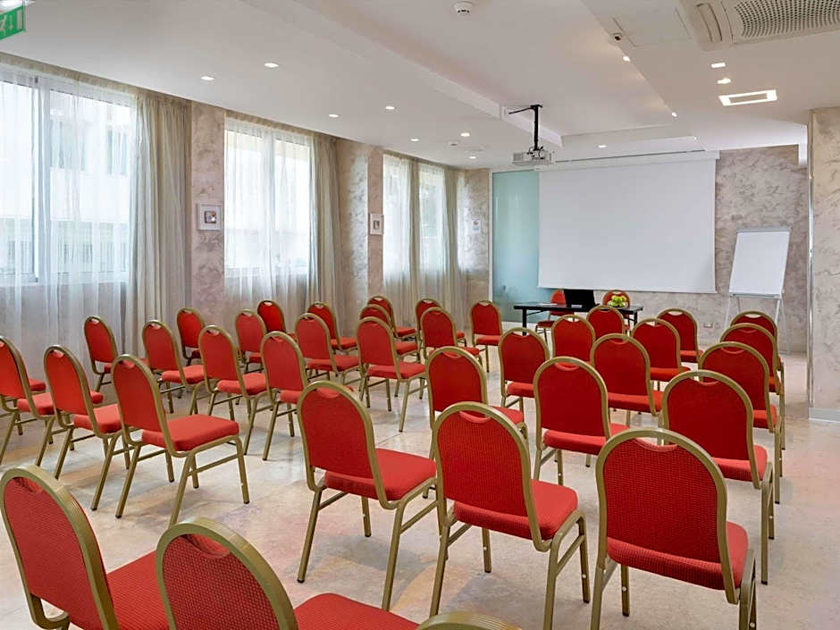 Mercure Rimini Lungomare