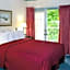 Rodeway Inn & Suites Lantern Lodge