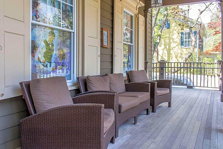 The Peacock Inn, Ascend Hotel Collection