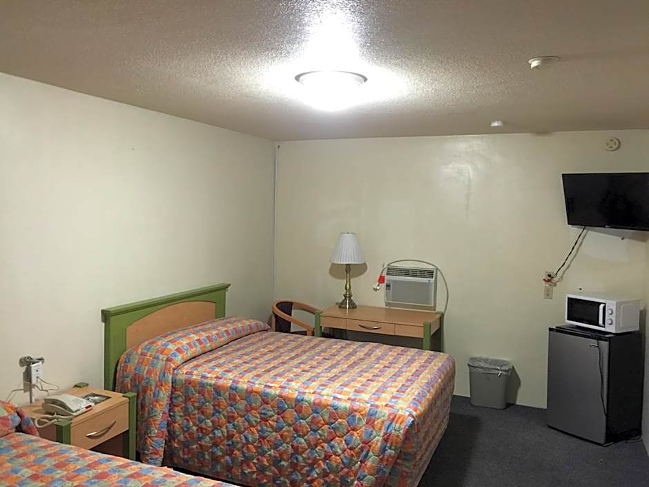 Hacienda Motel