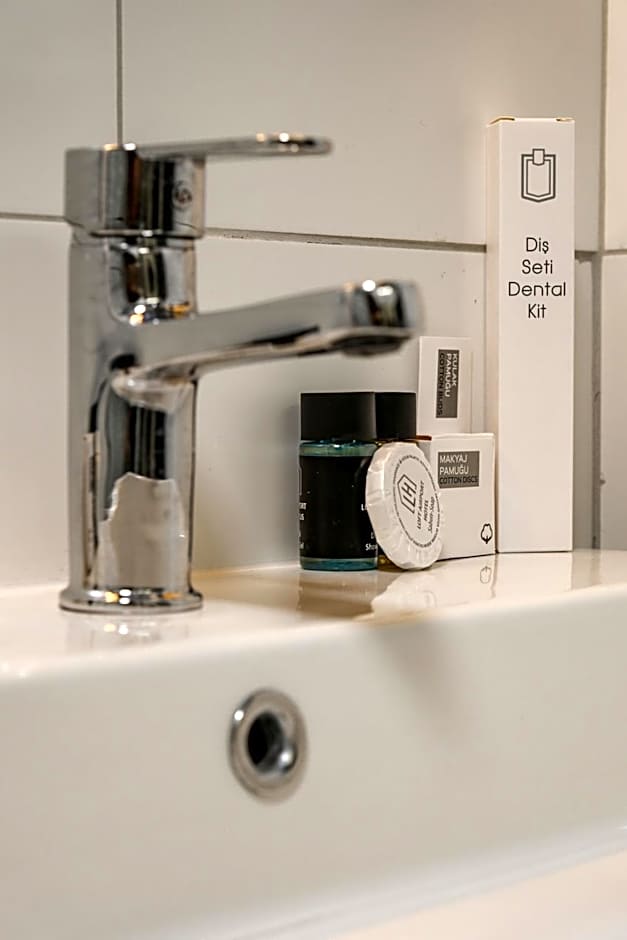 Plus Hotel & Private Transportation İstanbul Airport-By Loft