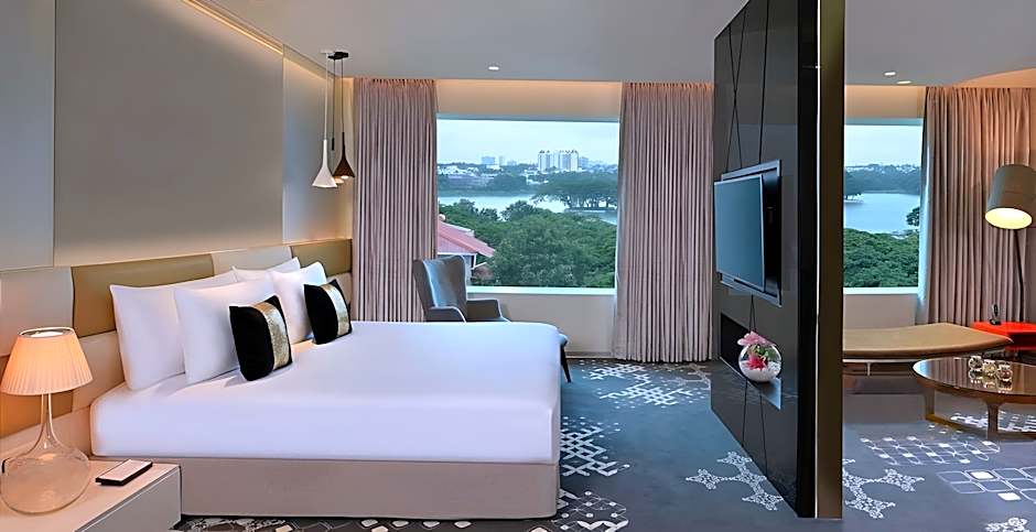 Radisson Bengaluru City Center