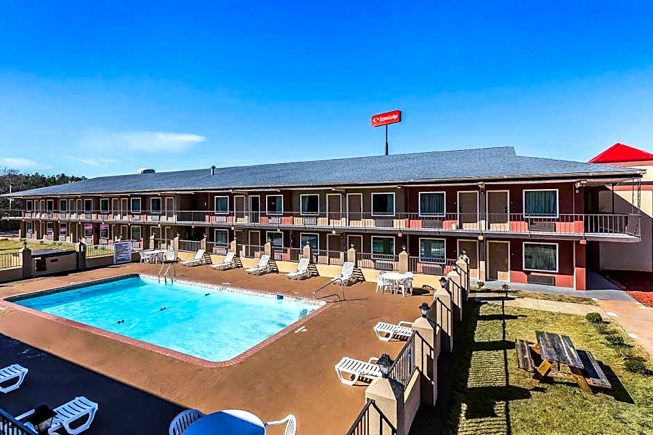 Econo Lodge Lavonia