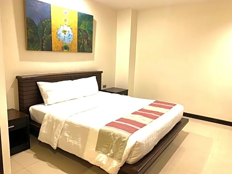 Standard Double Room - No Window