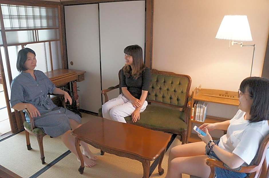 Guesthouse Itoya Kyoto
