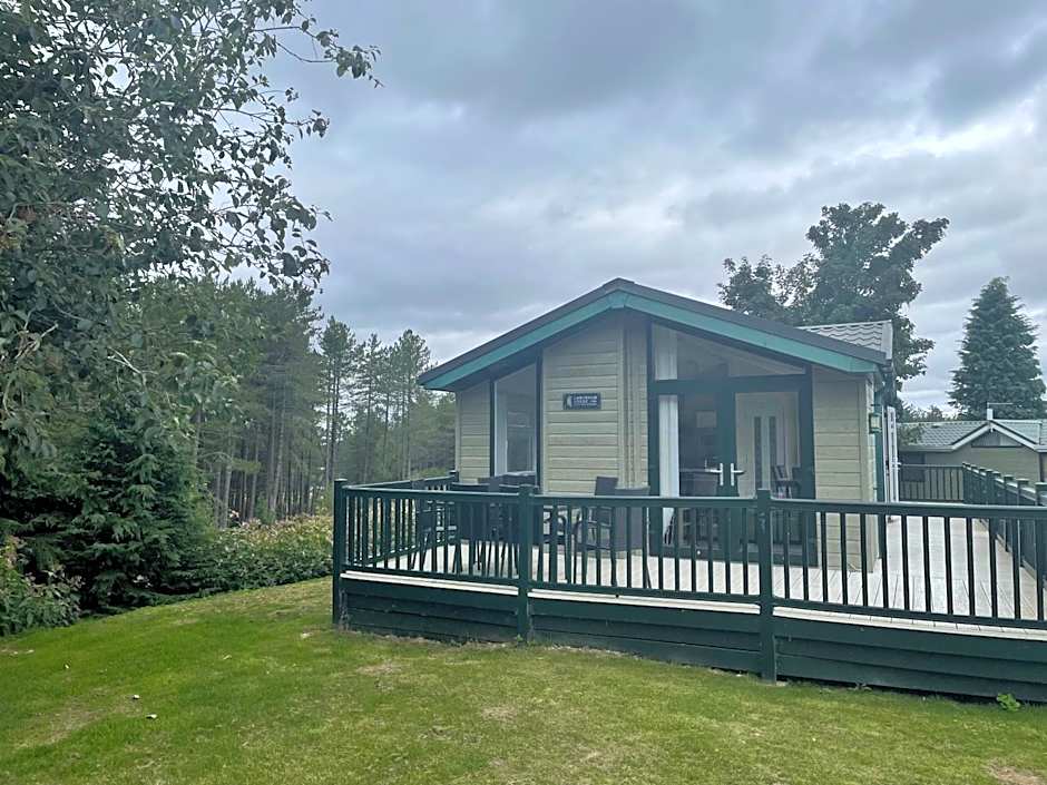 Labernum Lodge - Springhouse Country Park