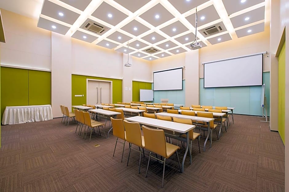 JI Hotel Dalian Qingniwa