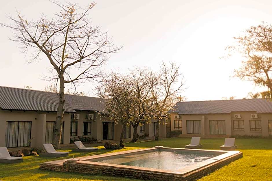 Hamiltons Lodge & Restaurant