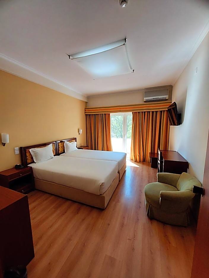 Petrus Hotel