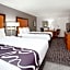 La Quinta Inn & Suites by Wyndham Denver  Golden