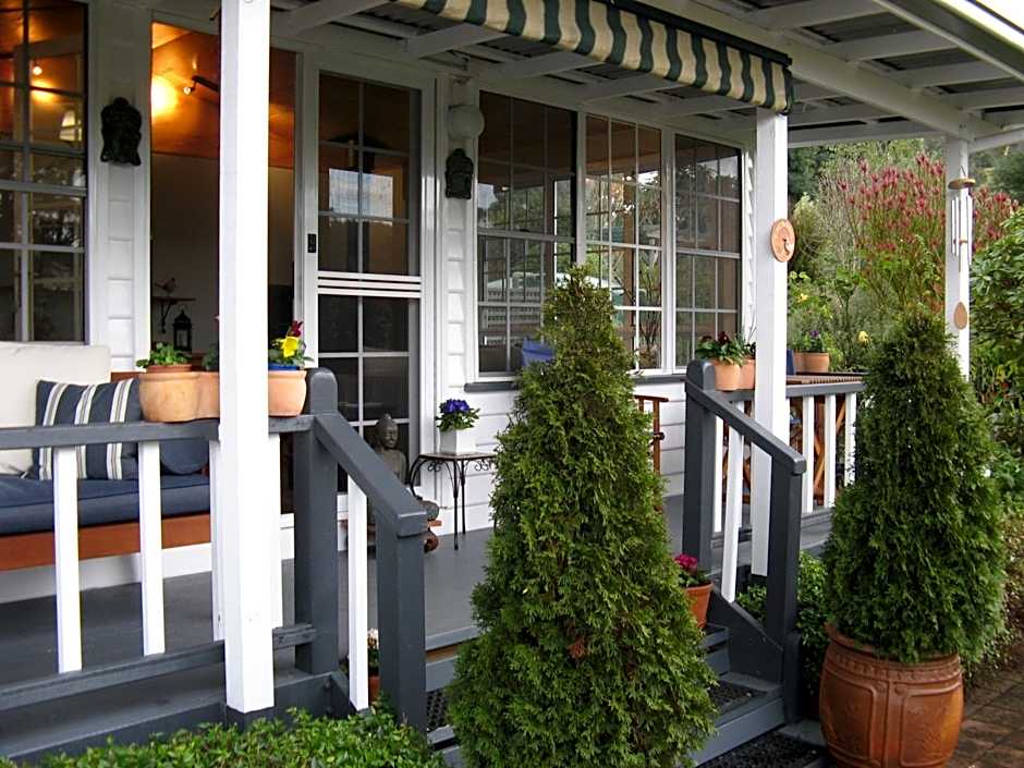 Hillside Bed and Breakfast