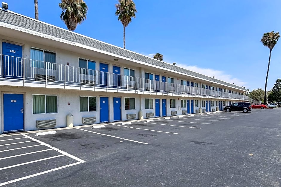 Motel 6-Pleasanton, CA