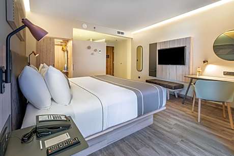 King Room
