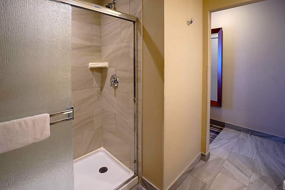 Fairfield Inn & Suites by Marriott Airdrie