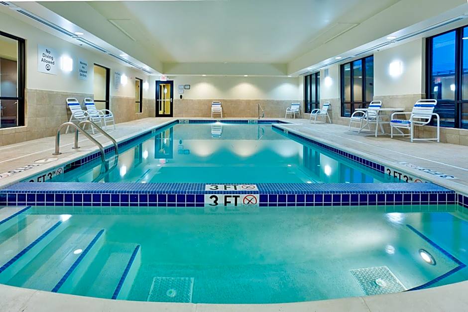 Holiday Inn Express & Suites White Haven-Lake Harmony By IHG