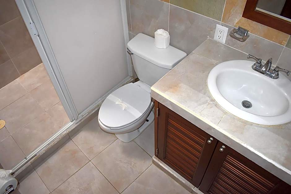 Hotel Plaza Almendros