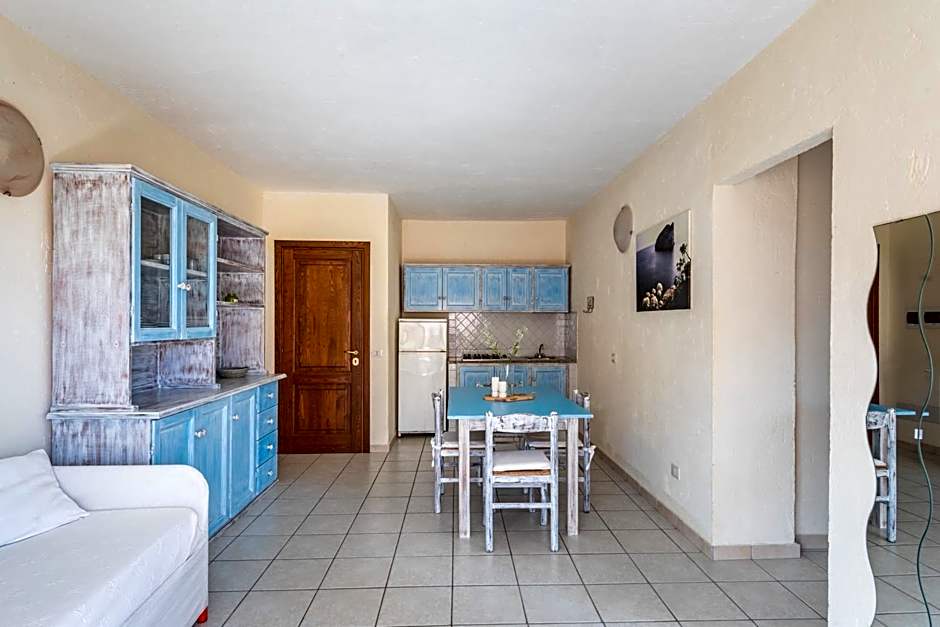 Residence a Golfo di Marinella a 450 mt dal mare