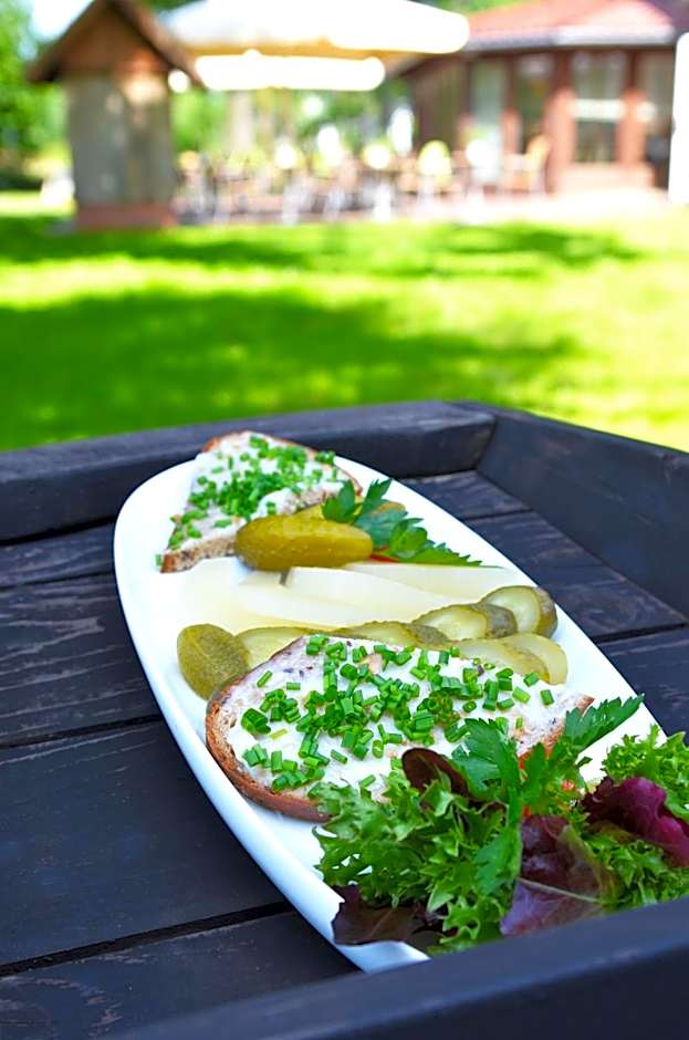 Kur und Wellnesshaus Spreebalance, The Originals Relais (Relais du Silence)