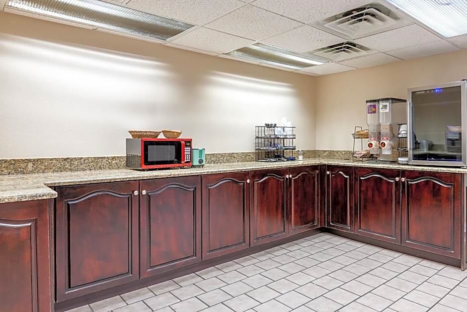 Red Roof Inn Fayetteville I-95