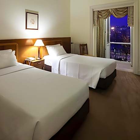 Standard Room (3 Beds)