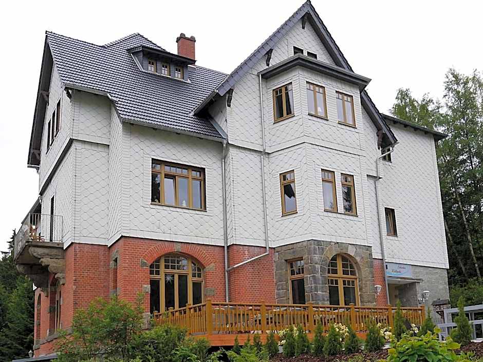 Comfort-Hotel garni Schierker Waldperle - inklusive Wellness