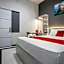 RedDoorz Plus near Politeknik Negeri Malang