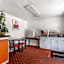 Econo Lodge Lee - Great Barrington