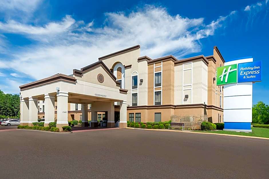 Holiday Inn Express Hotel & Suites Grenada By IHG