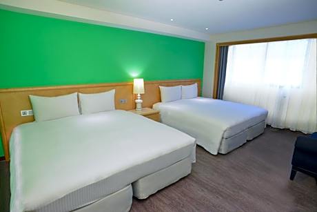 Standard Family Room