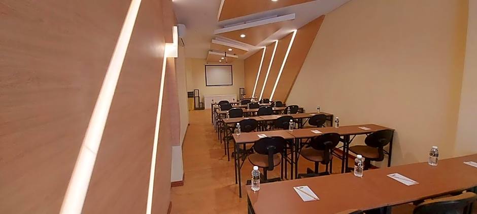 Bekizaar Hotel Surabaya