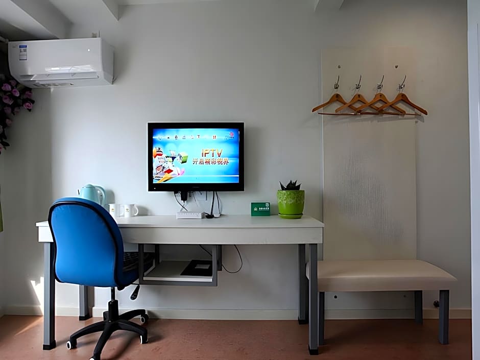 GreenTree Alliance Hulunbeier Zhalantun Railway Station Hotel