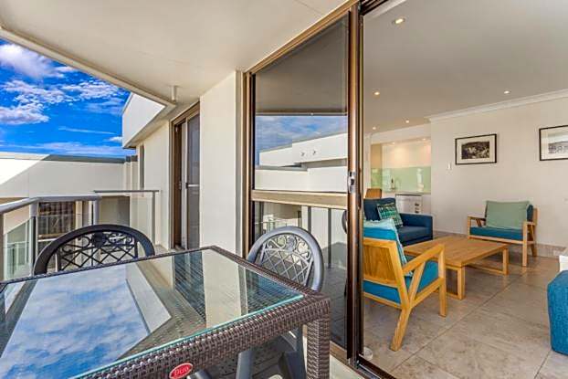 Bayview Beachfront Apartments- in town right on the beach