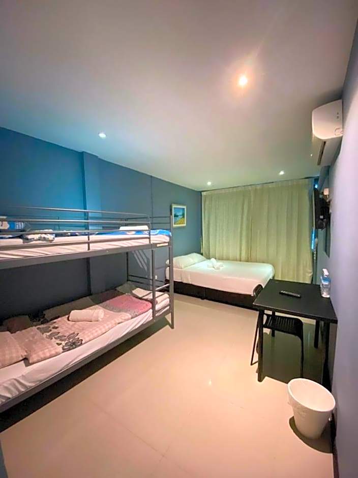 The Little Pig Sukhumvit