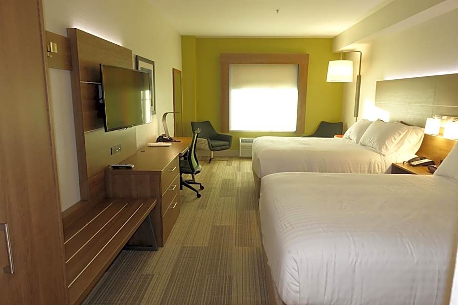 Holiday Inn Express & Suites Brentwood By IHG