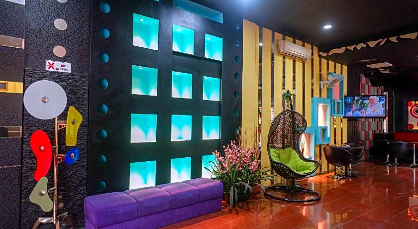 Sans Hotel International Surabaya