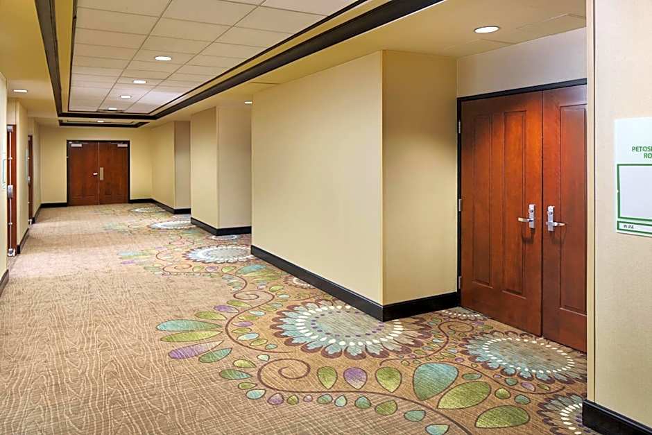 Holiday Inn Grand Rapids-Airport By IHG