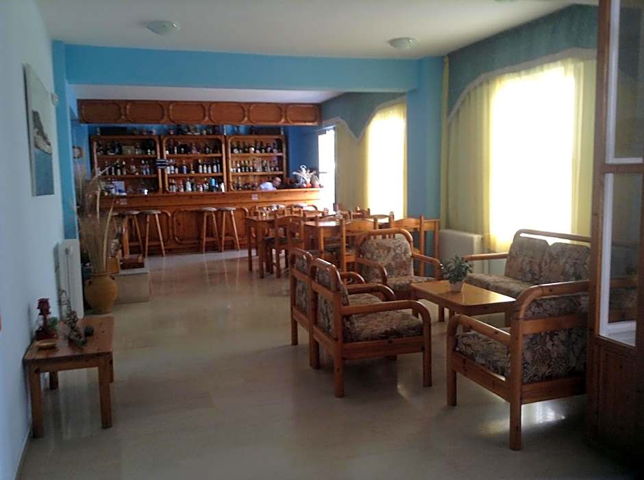 Haritos Hotel - Geothermal Hot Swimming Pool