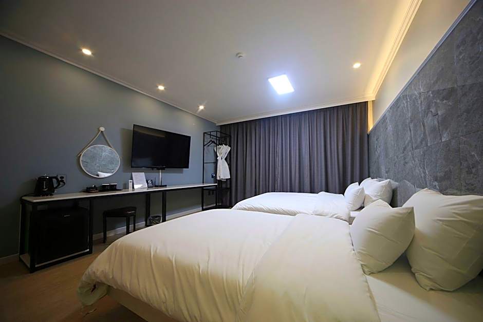 Bestie Hotel