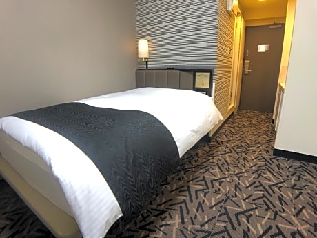 Double Room with Small Double Bed - Room Only - Smoking