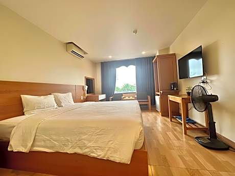 Superior Double City View